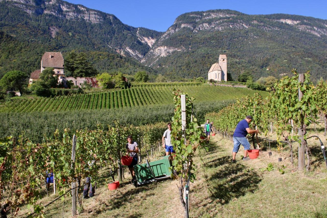 Schloss Englar Eppan an der Weinstraße Eksteriør billede